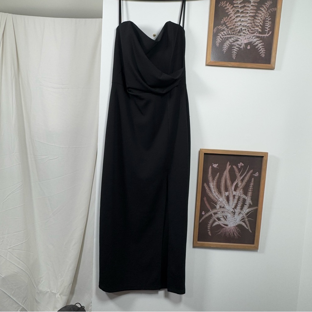 Windsor Black Strapless Cocktail Dress(L)